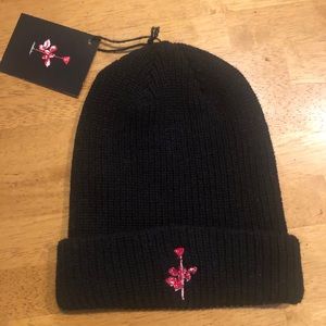 NOAH Violator Rose Beanie